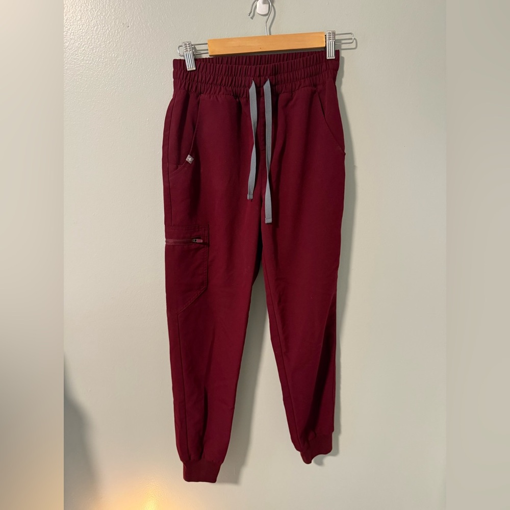 Burgundy Figs Jogger XS